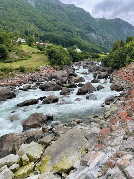 I Sentrum Apartment Odda
